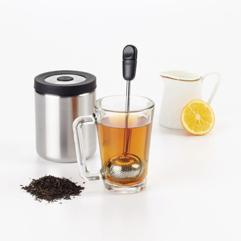 Twisting Tea Ball